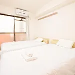 Shinjuku Waseda Earthtone Apartment